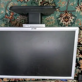 19 lyk albom monitor
