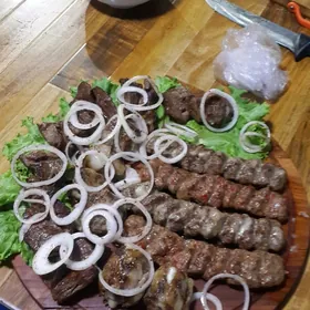 mangal komekçi