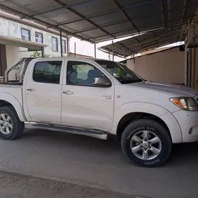 Toyota Hilux 2005
