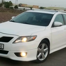 Toyota Camry 2011
