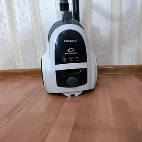 продам пылесос