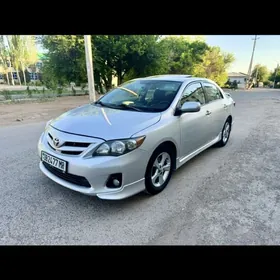 Toyota Corolla 2012
