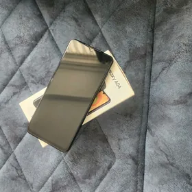 A04