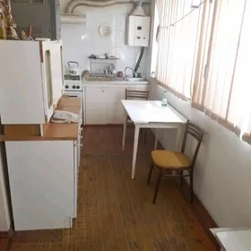 2 КОМ 1 МКР СТЕКОЛКА