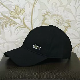 Lacoste kepka. кепка