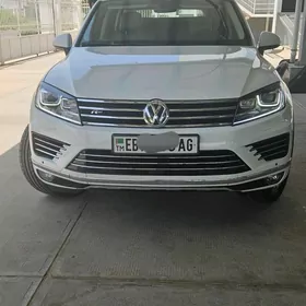 Volkswagen Touareg 2016