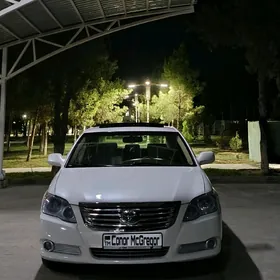 Toyota Avalon 2010