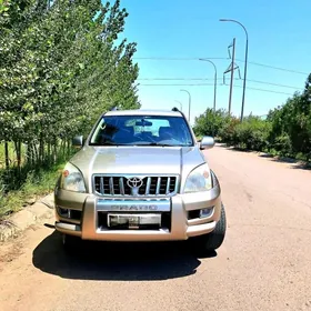Toyota Land Cruiser Prado 2005
