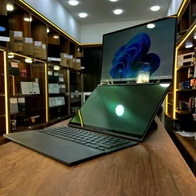 Zenbook Duo /Ultra 9 /RAM 32GB