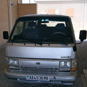 Toyota Hiace 1989