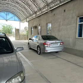 Toyota Corolla 2011