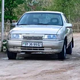 Opel Vectra 1990