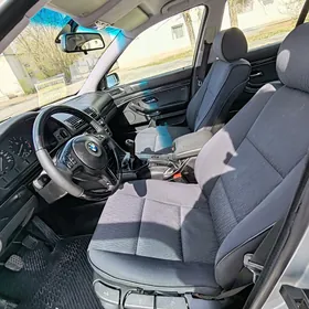 BMW 528 2002