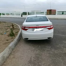 Hyundai Azera 2012