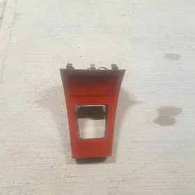 Leksus Es-350 mebel