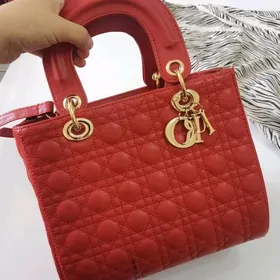 Dior sumka