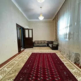 PODVOYSKI 3 KOMNAT 7 Etaj 140m