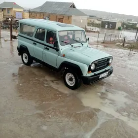 UAZ 469 2002