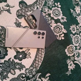 S24 Ultura