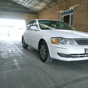 Toyota Avalon 2001