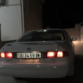 Toyota Camry 2000