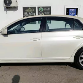 Toyota Avalon 2008