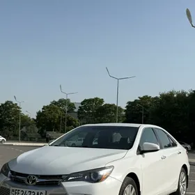 Toyota Camry 2017