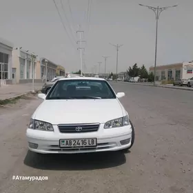 Toyota Camry 1998