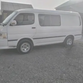 Toyota Hiace 2009