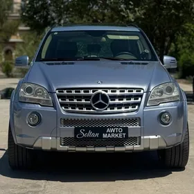 Mercedes-Benz ML350 2011