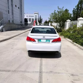 Toyota Avalon 2012