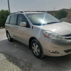 Toyota Sienna 2007