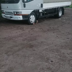 Mitsubishi Canter 1996