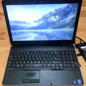 Noutbuk dell i7