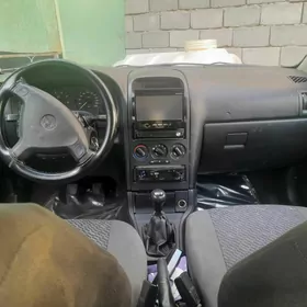 Opel Astra 2001