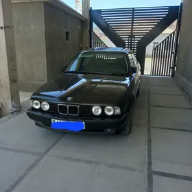 BMW 525 1992