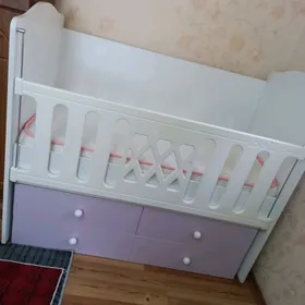 Продаётся кровать