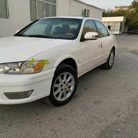 Toyota Camry 1999