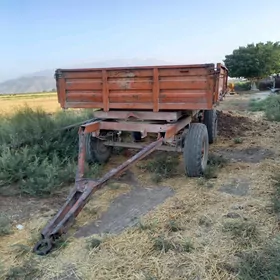 MTZ 80 2013