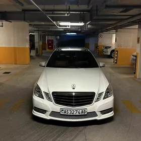 Mercedes-Benz E300 2011