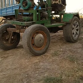MTZ 80 2023