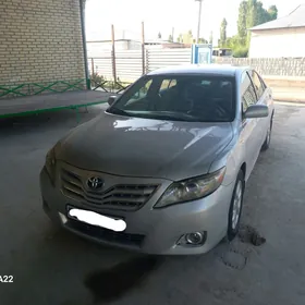 Toyota Camry 2010