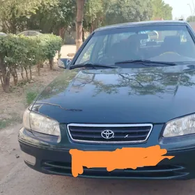 Toyota Camry 2000