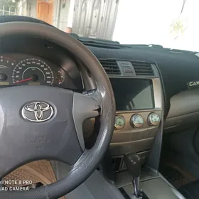 Toyota Camry 2010