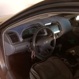 Toyota Camry 2003