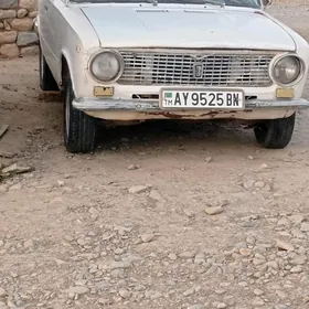 Lada 2104 1980