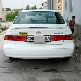 Toyota Camry 1999