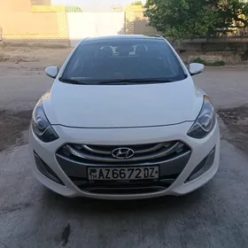 Hyundai Elantra 2012