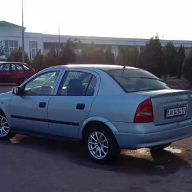 Opel Astra 2001