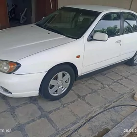 Nissan Primera 2000